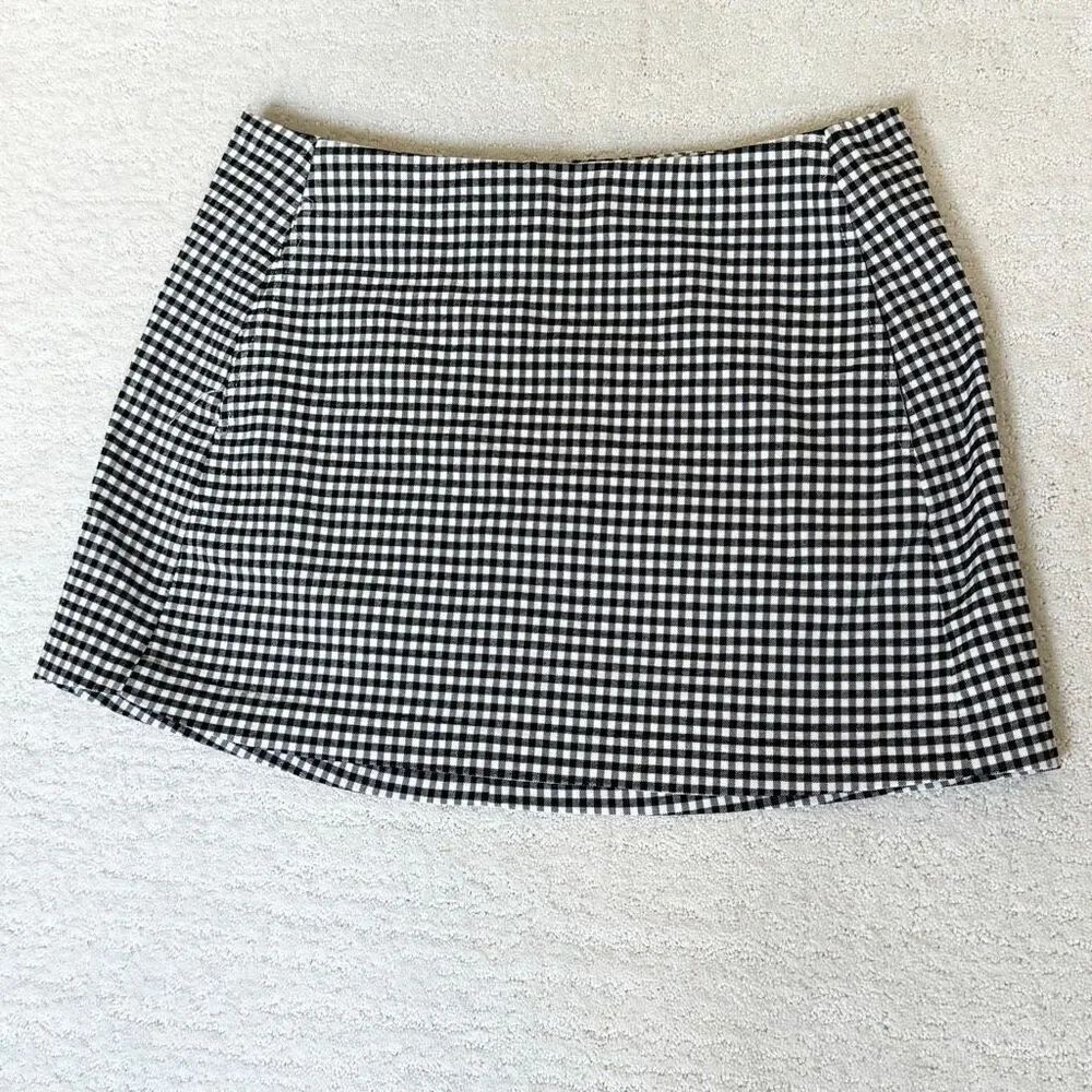 Urban Outfitters Black White Gingham Mini Skirt - Women’s US M